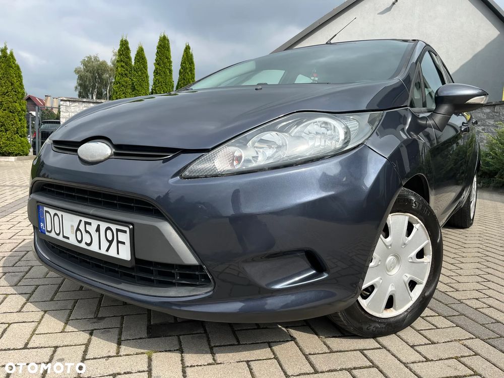 Ford Fiesta 1.6 TDCI SYNC Edition - 2