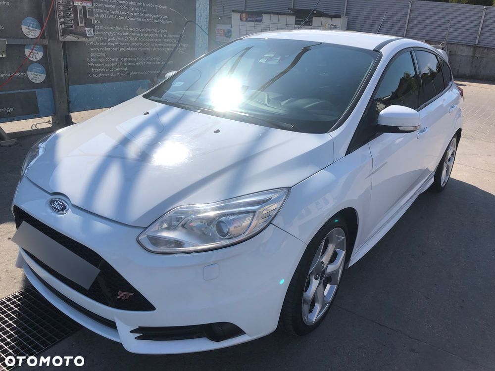 Ford Focus 2.0 EcoBoost ST - 1