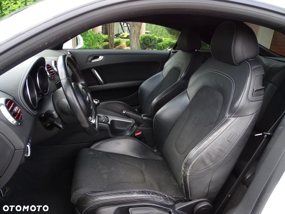 Audi TT Coupé 2.0 TFSI - 29