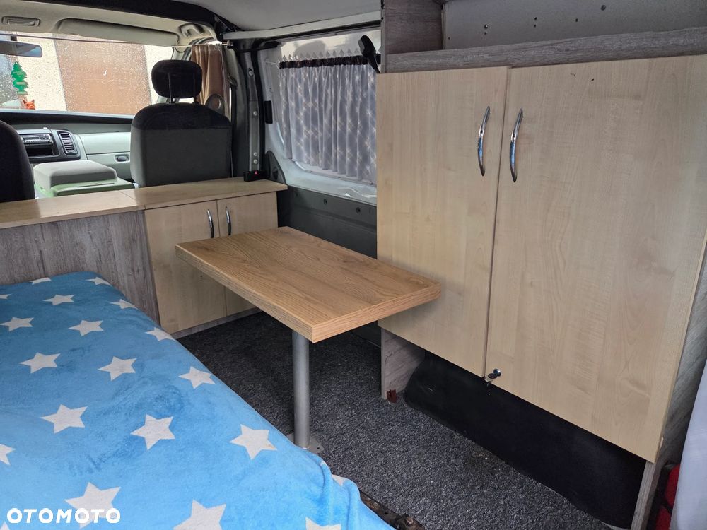 Renault Trafic 1.9 dCi Passenger Privilège - 12