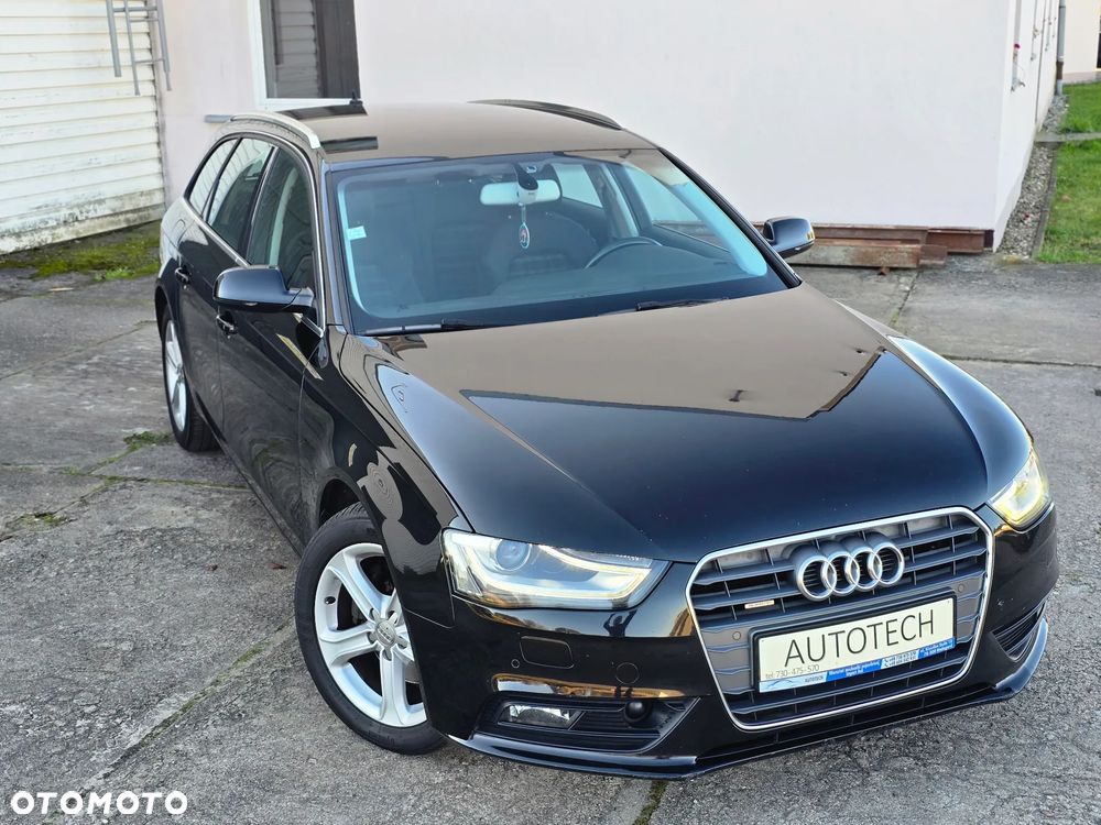 Audi A4 Avant 2.0 TDI Quattro Design S tronic - 13