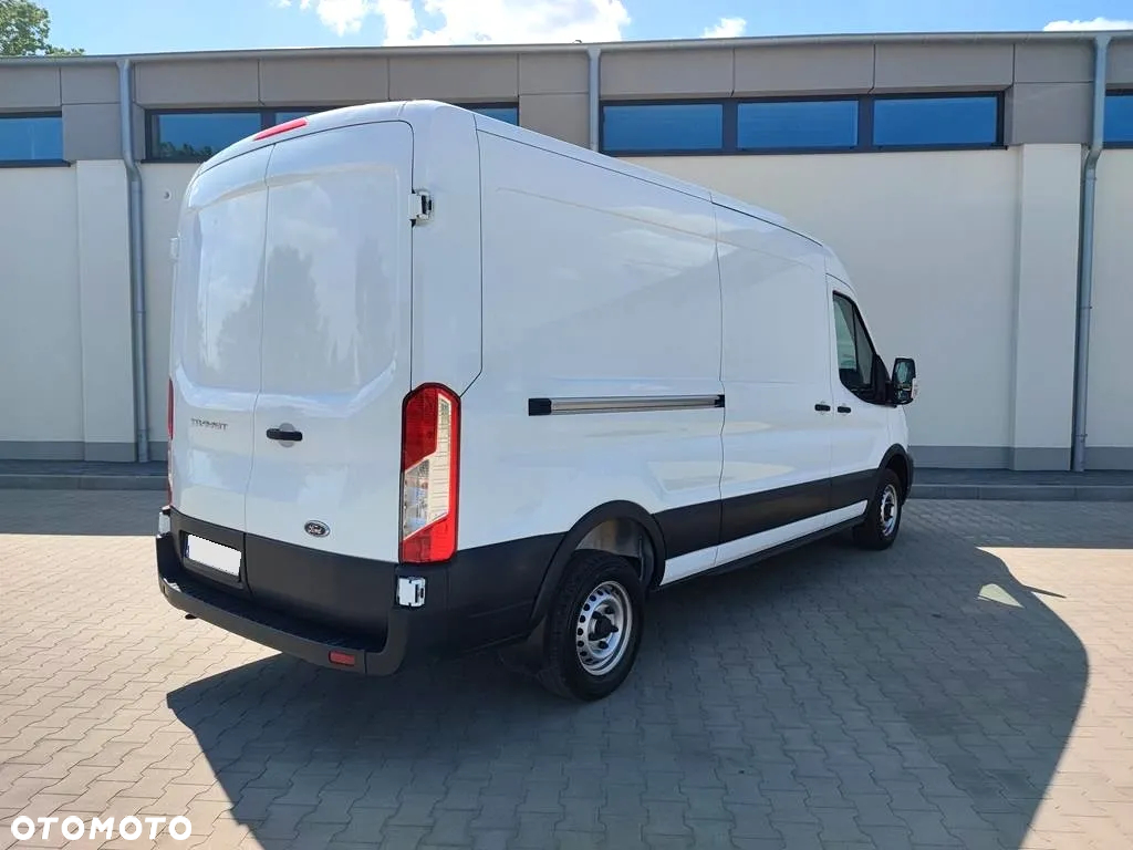 Ford Transit - 12