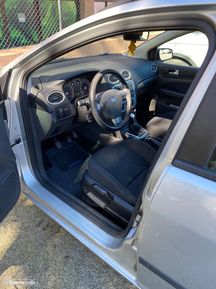 Ford Focus SW 1.4 Trend - 6