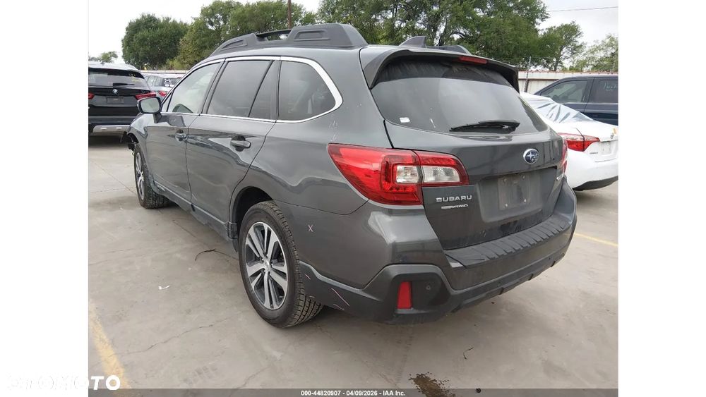 Subaru Outback - 5