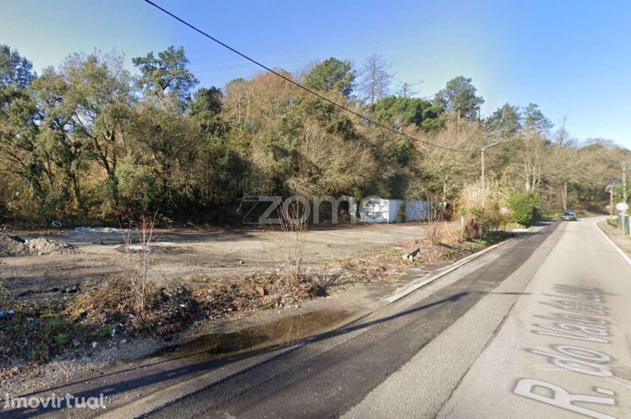 Espaço com visibilidade privilegiada na EN105 (Porto - Guimarães) - Grande imagem: 2/26