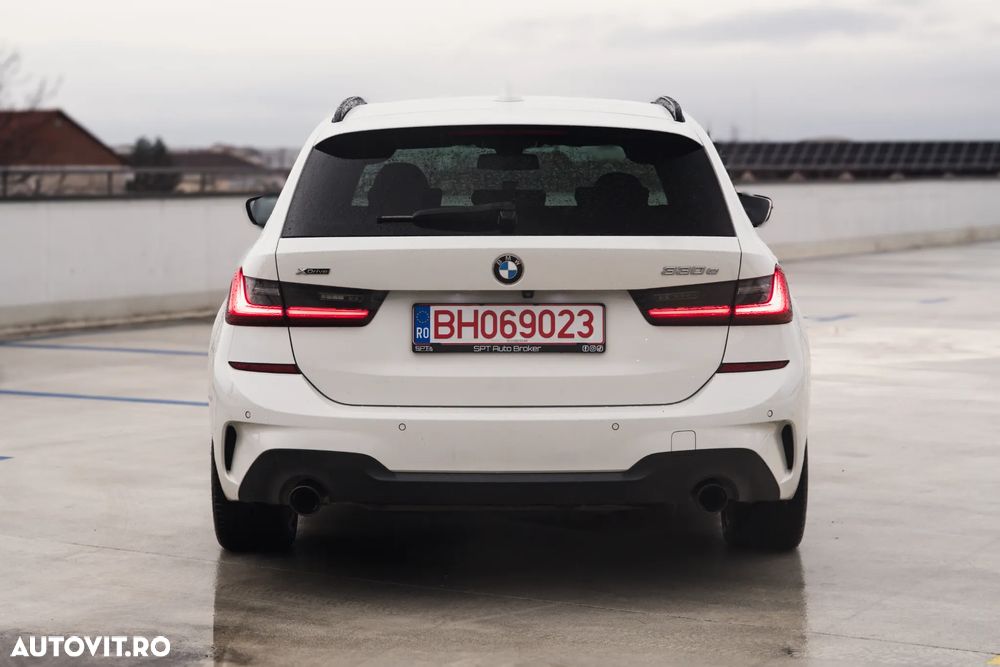 BMW Seria 3 330e Touring xDrive Aut. M Sport - 4