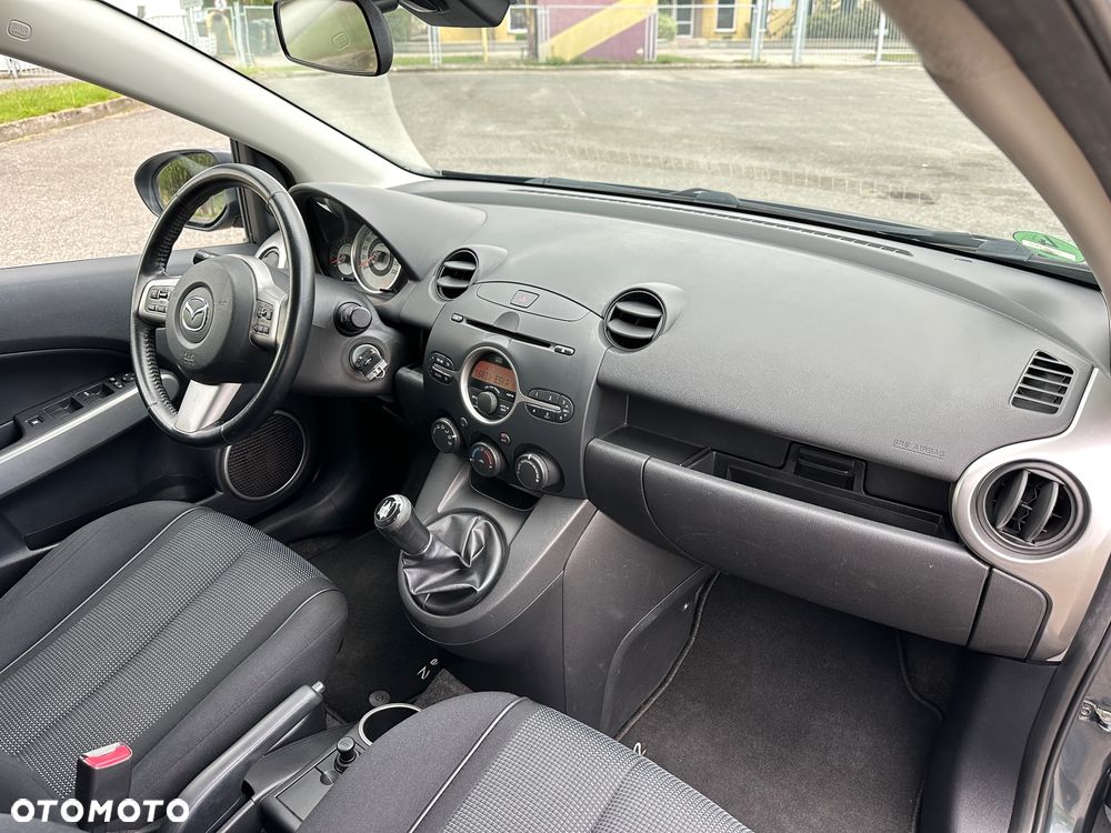 Mazda 2 1.5 Sport - 23