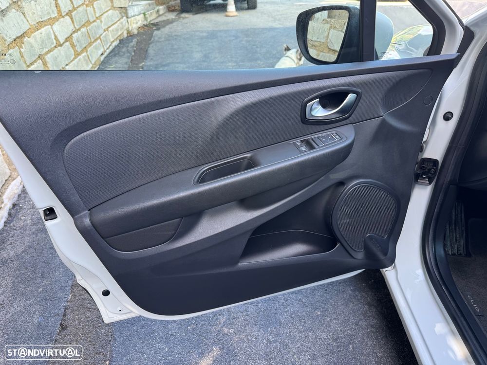 Renault Clio 1.5 dCi Zen C/PM+Pneu+P.R&Go - 10