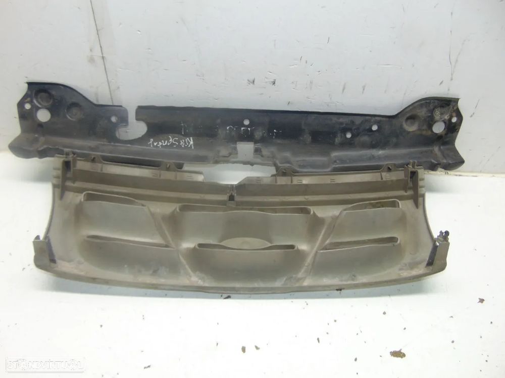 Kia Sportage grelha - 5