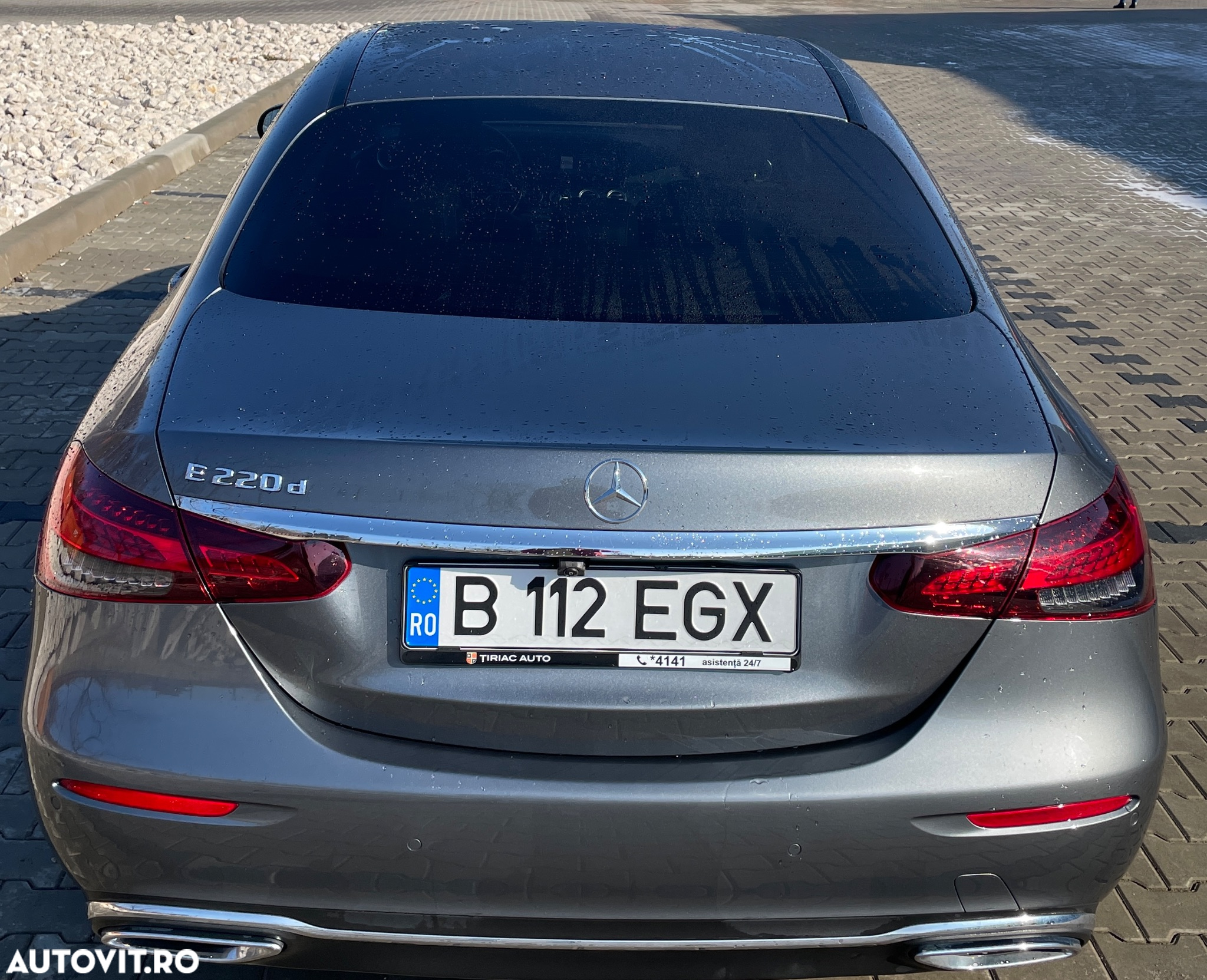 Mercedes-Benz E 220 d Aut. - 8