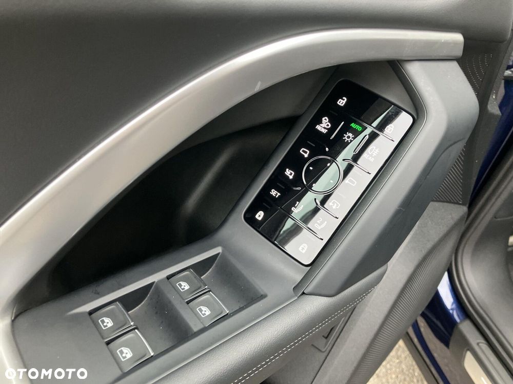 Audi Q5 Sportback - 16