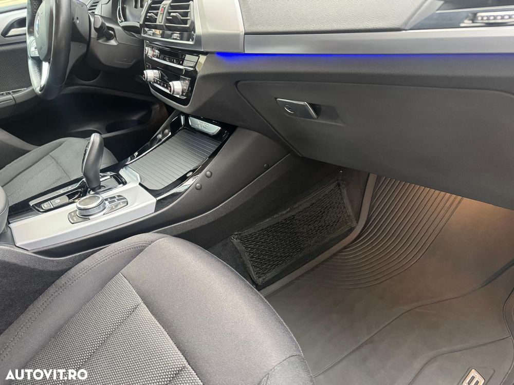 BMW X3 xDrive20d Aut. - 25