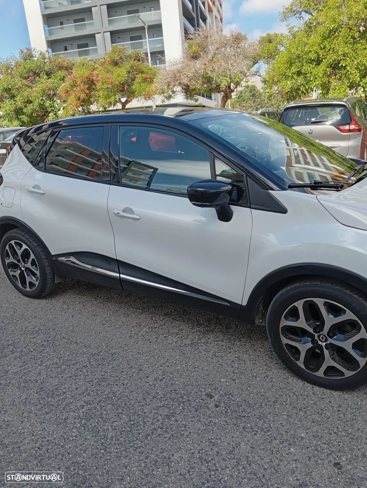 Renault Captur 1.5 dCi Exclusive - 1