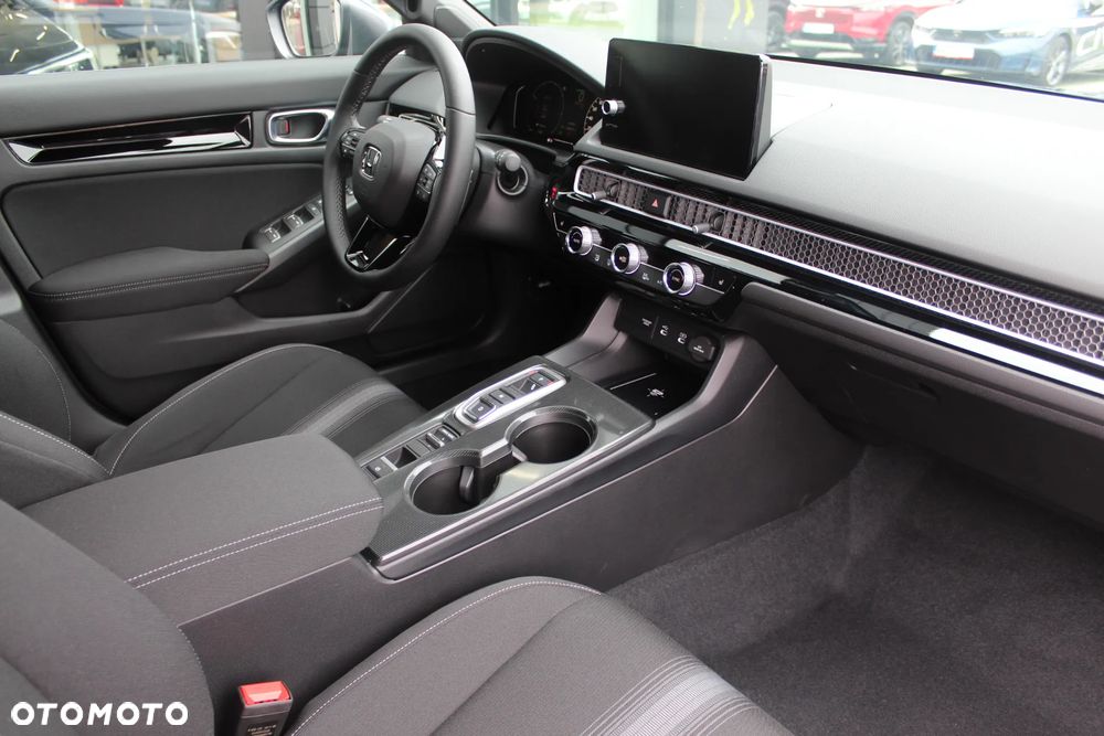 Honda Civic 2.0 i-MMD Elegance CVT - 19