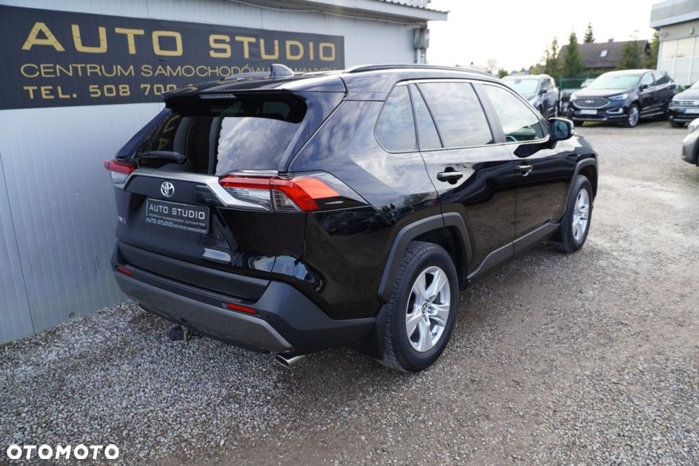 Toyota RAV4 - 3