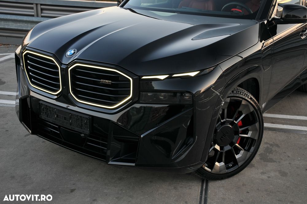 BMW XM - 35