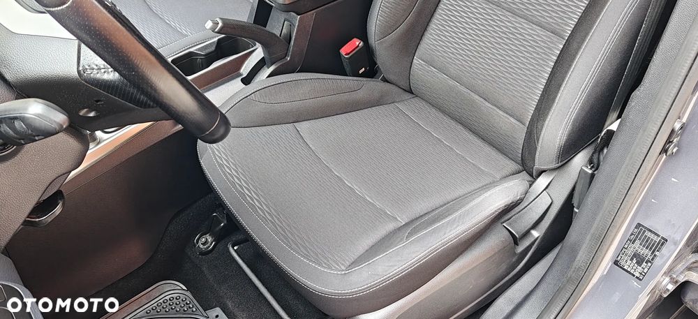 SsangYong/KGM Tivoli e-XGi 160 2WD Sapphire - 26