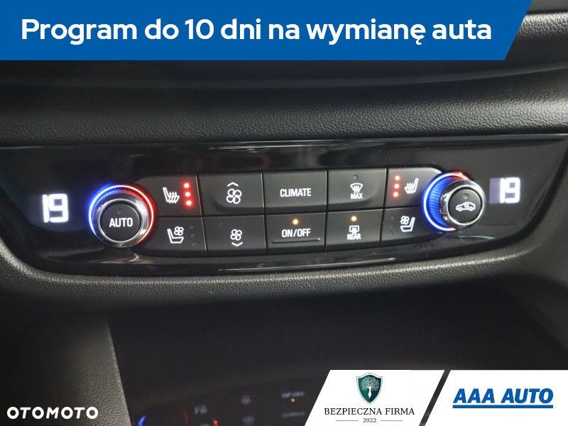 Opel Insignia - 20