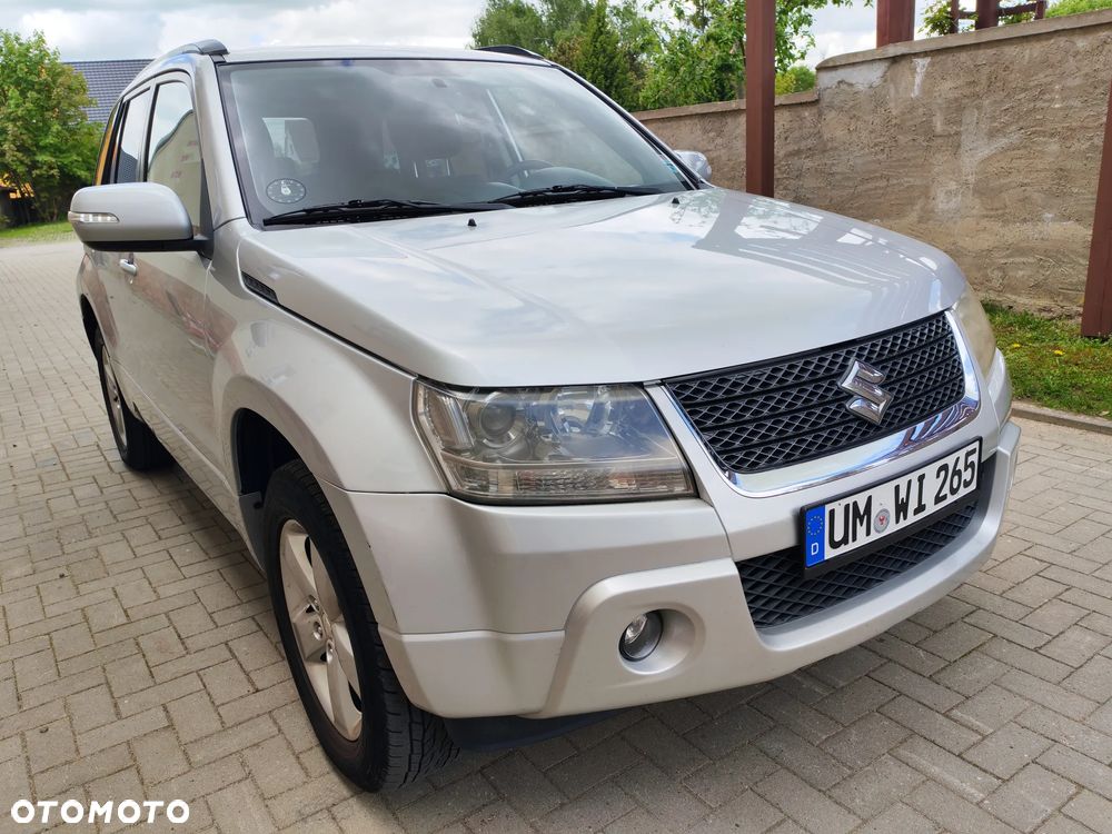 Suzuki Grand Vitara 2.4 Premium - 6