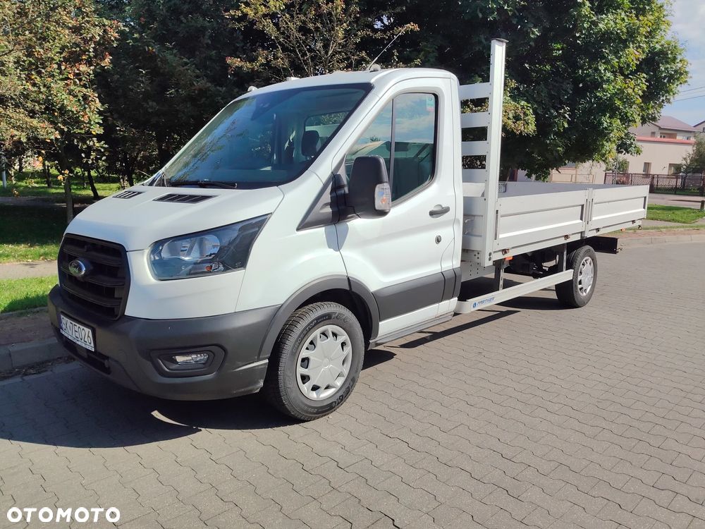 Ford Transit - 1