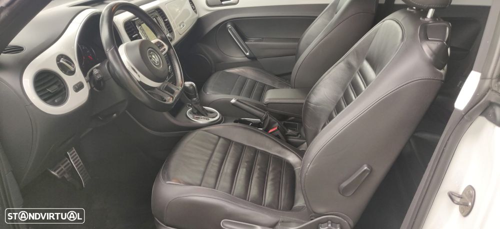 VW New Beetle 2.0 TSI Sport DSG - 13