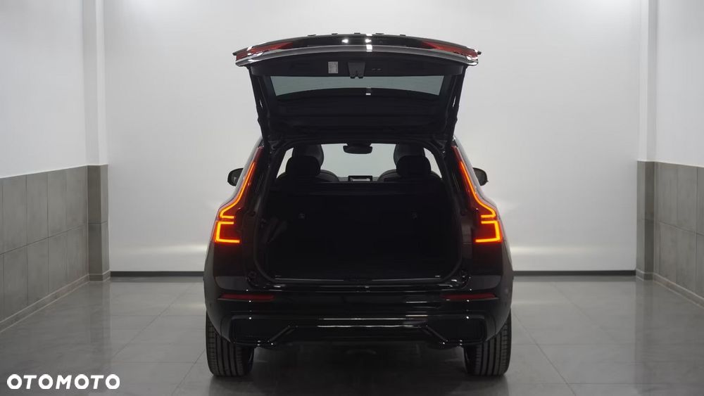 Volvo XC 60 B5 B AWD Plus Black Edition - 6