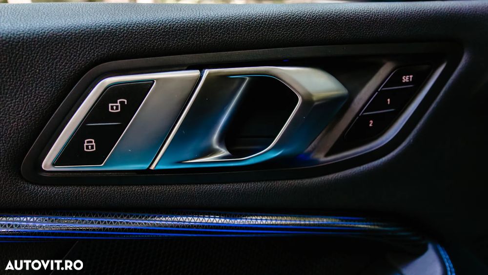 BMW M2 M235i xDrive - 26