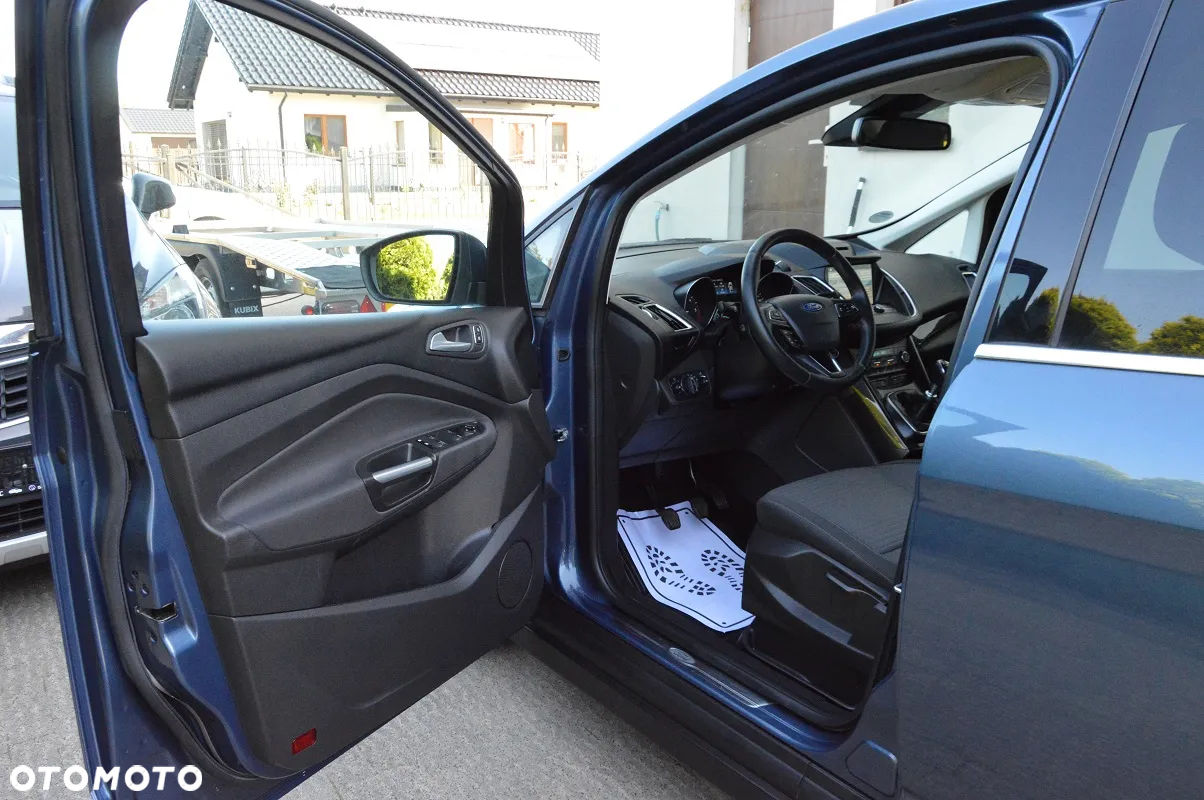 Ford C-MAX 1.5 TDCi Start-Stop-System Titanium - 24