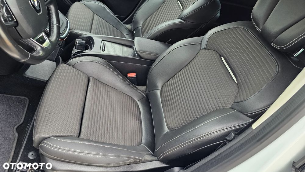 Renault Scenic dCi 110 EDC Xmod Bose Edition - 29