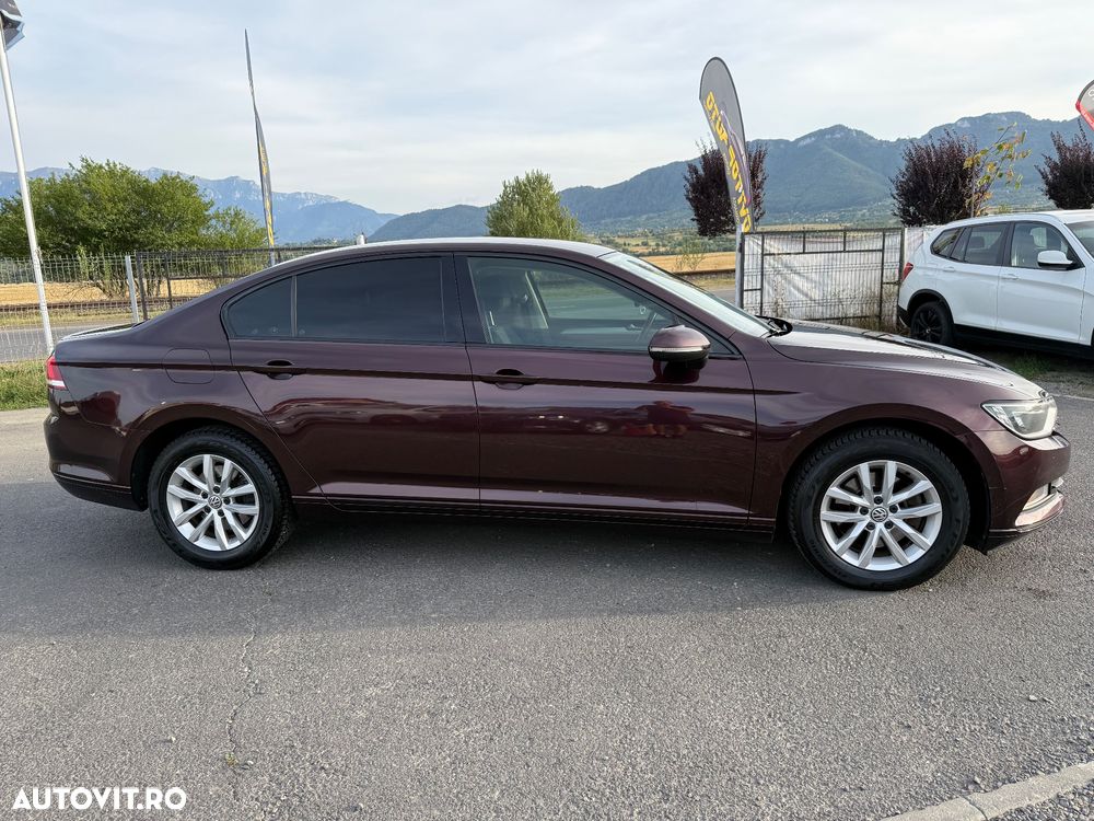 Volkswagen Passat Variant 2.0 TDI DSG Comfortline - 20
