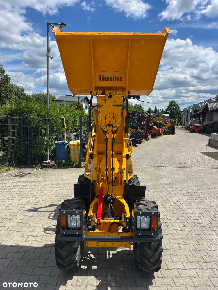 Thwaites 1 Tonne - 12