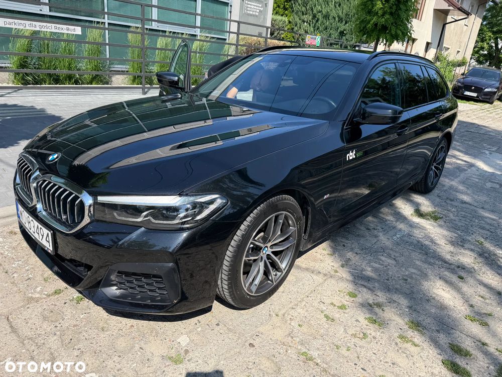 BMW Seria 5 520d xDrive mHEV - 1