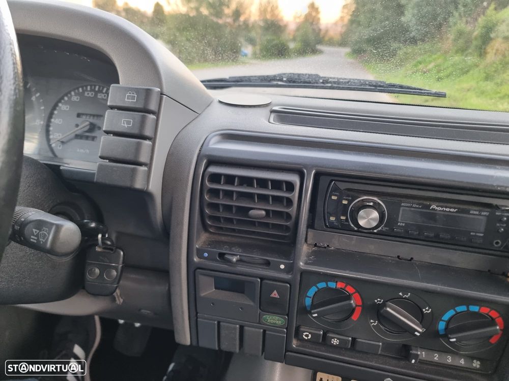 Land Rover Discovery 2.5 TDi - 7