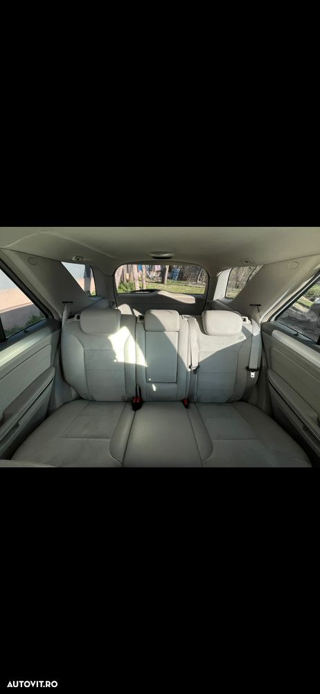 Mercedes-Benz ML 320 CDI 4Matic 7G-TRONIC - 24