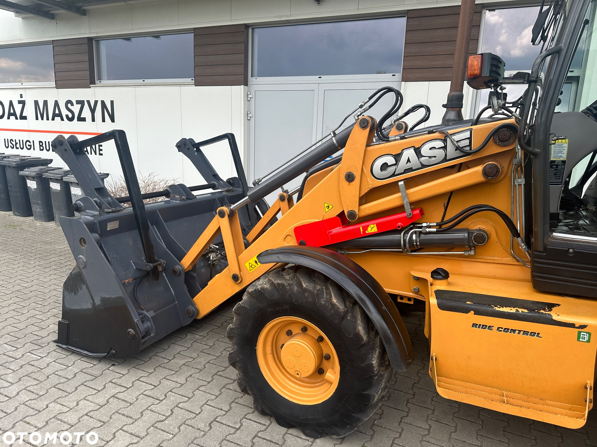 Case 580ST - 3