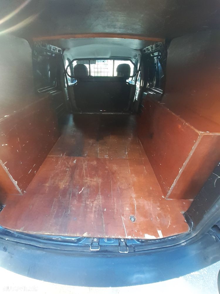 Dacia Logan Van - 13