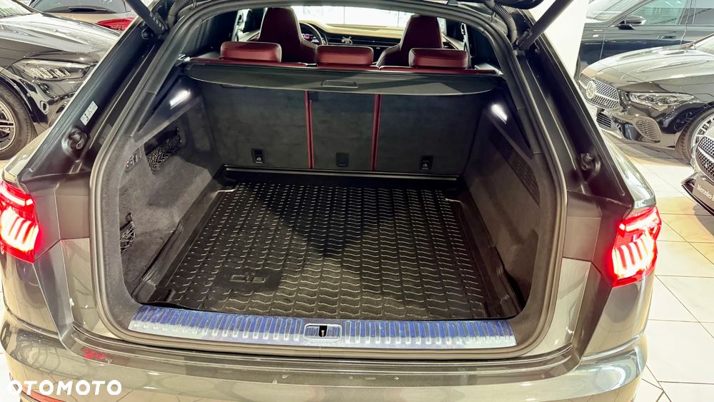Audi SQ8 - 29