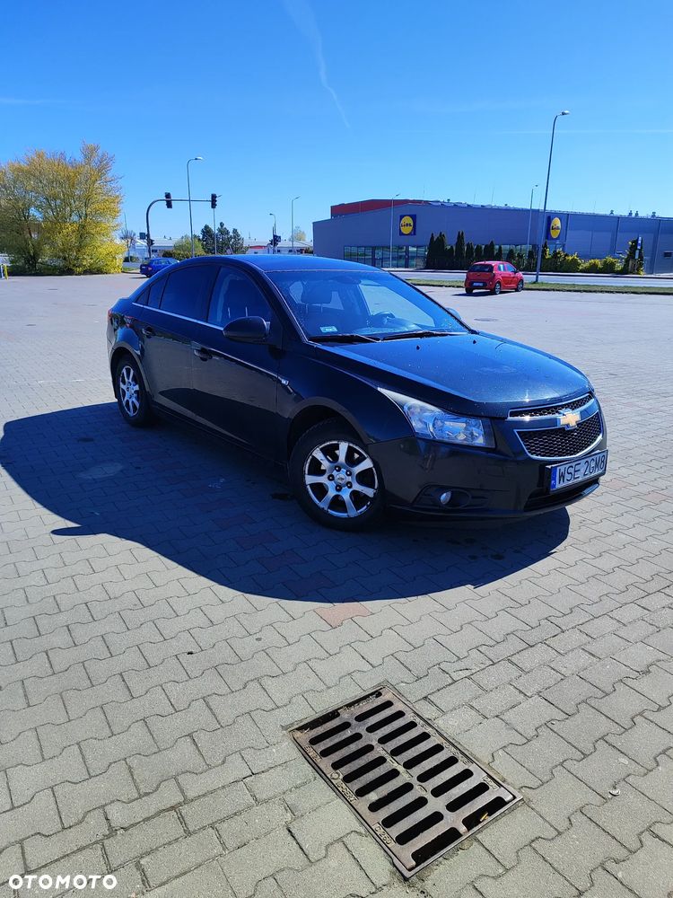 Chevrolet Cruze 2.0 LS - 3