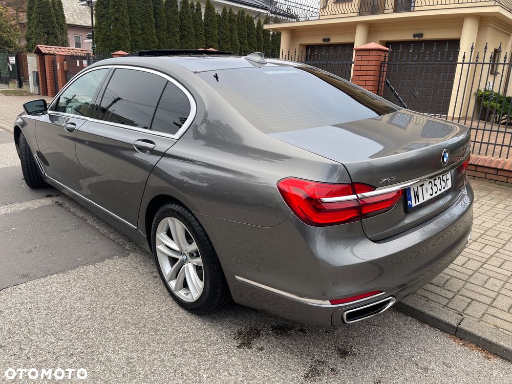 BMW Seria 7 750Li xDrive - 7