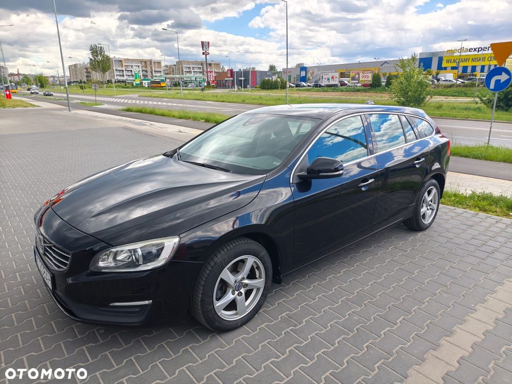 Volvo V60 D3 Drive-E Dynamic Edition (Momentum) - 13