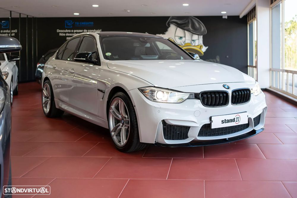 BMW 320 d Blue Performance Sport Line - 18