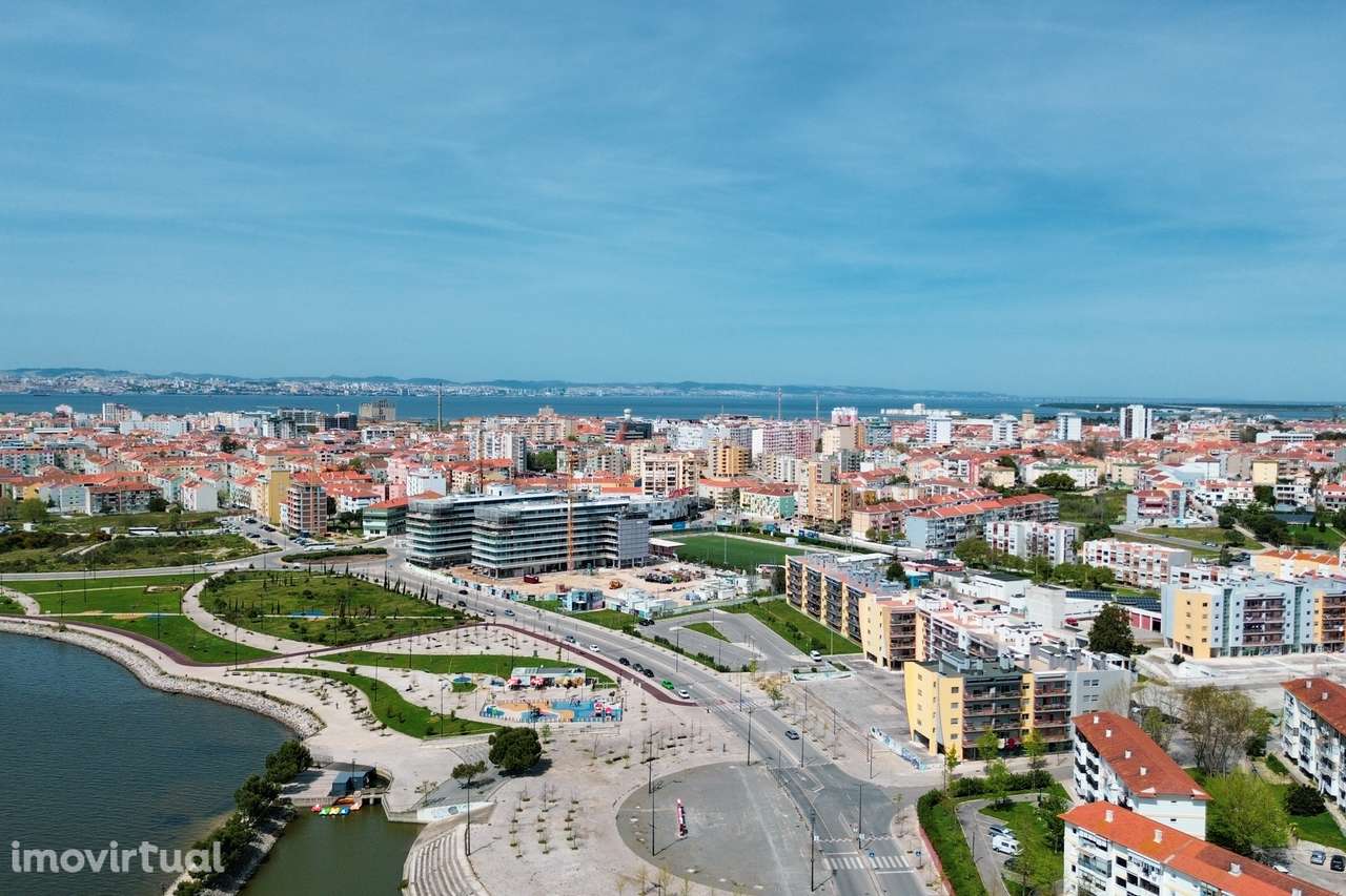 Loja  Venda em Alto do Seixalinho, Santo André e Verderena,Barreiro - Grande imagem: 3/11