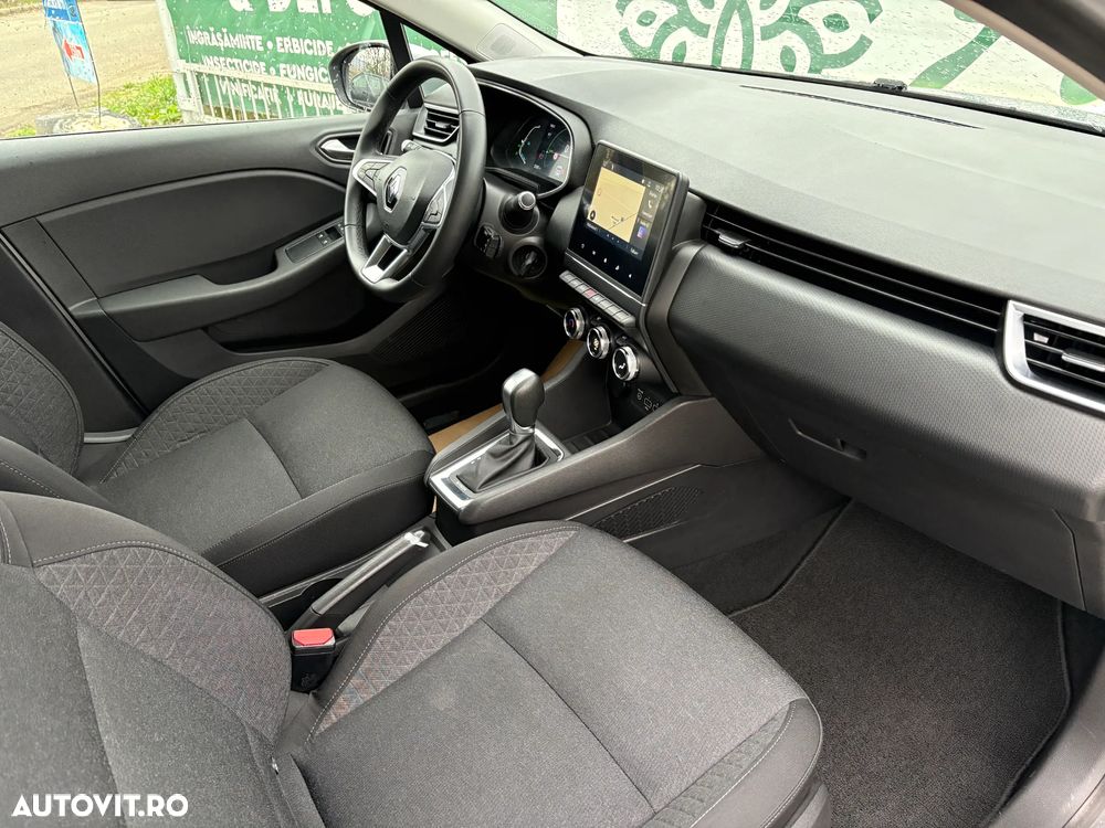 Renault Clio E-TECH Full 145 E-TECH engineered - 12