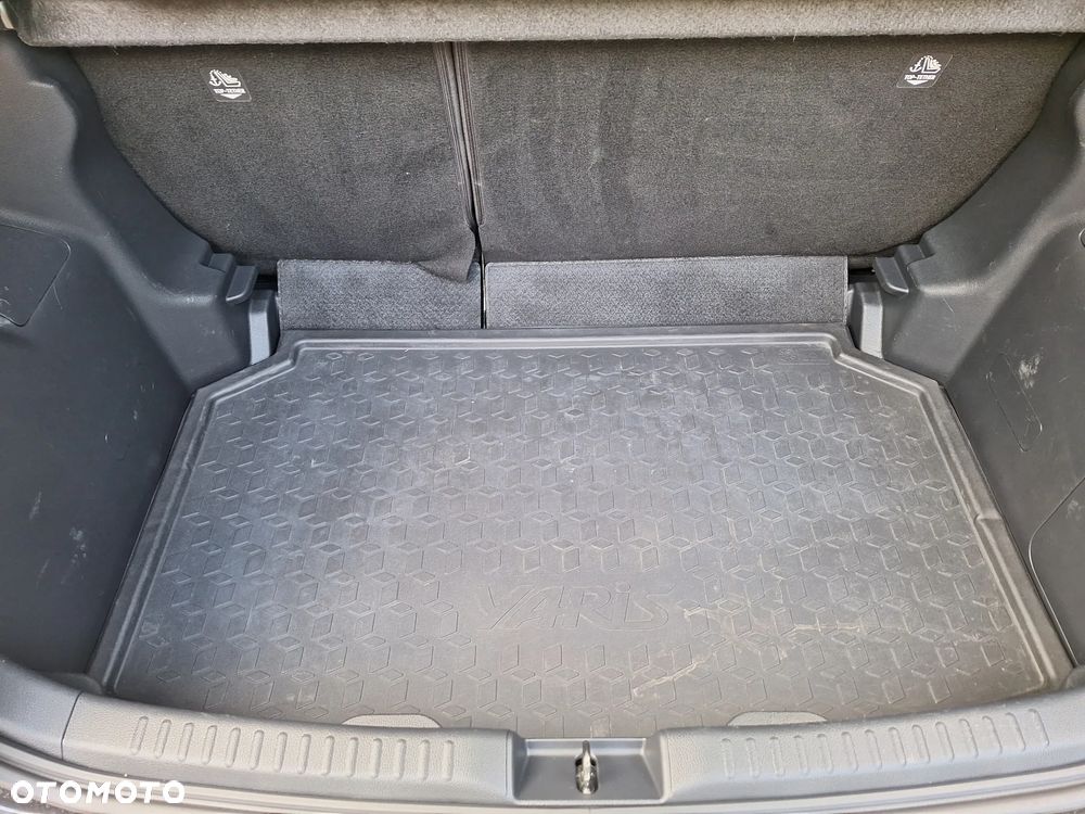 Toyota Yaris Hybrid 1.5 Comfort - 15