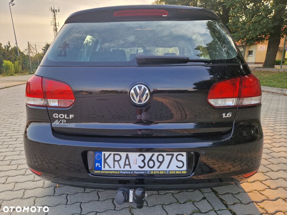 Volkswagen Golf 1.6 Comfortline - 4