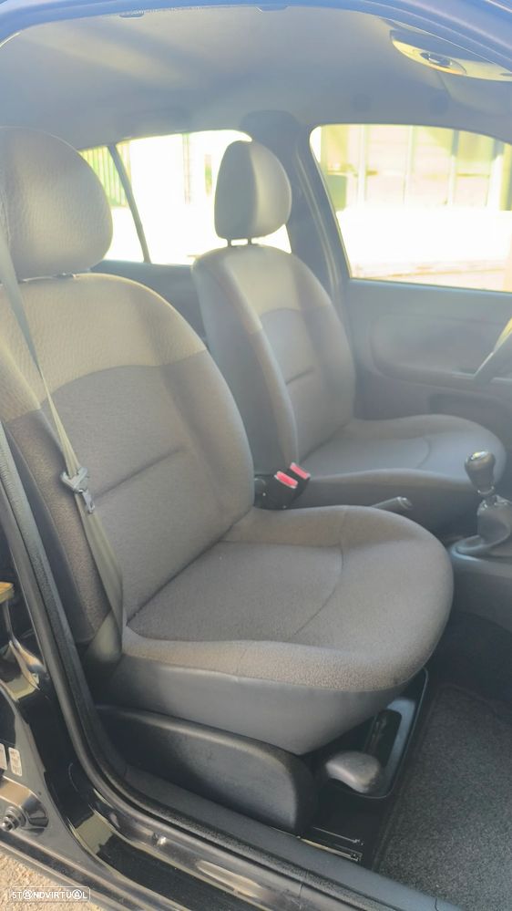 Renault Clio 1.2 16V Pack - 43