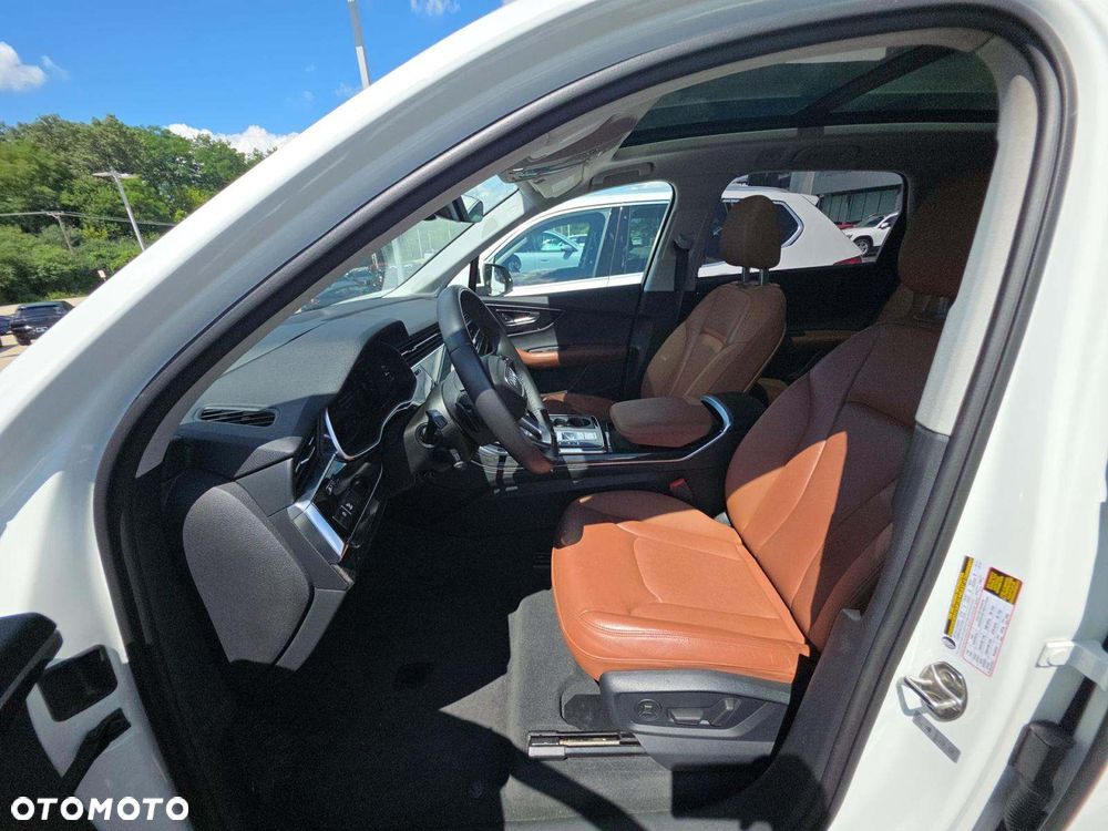 Audi Q7 - 9