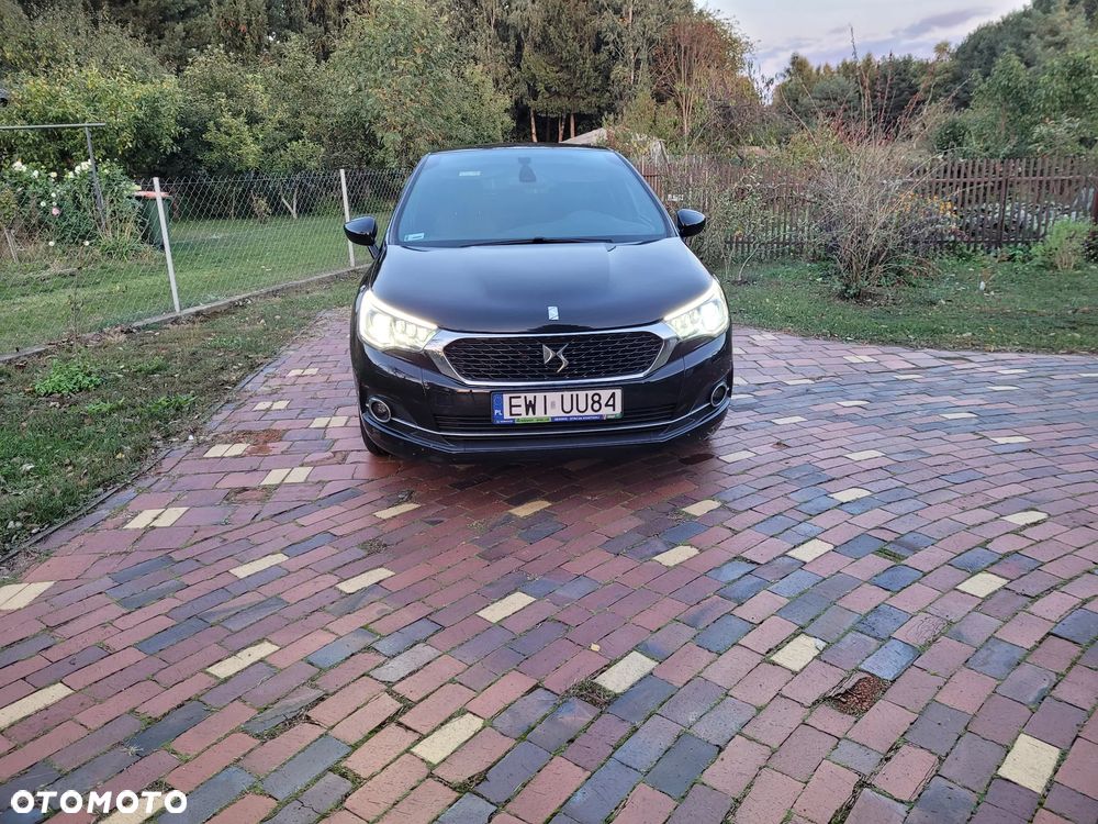 DS Automobiles DS 4 ver-1-6-bluehdi-be-chic-s-s - 4