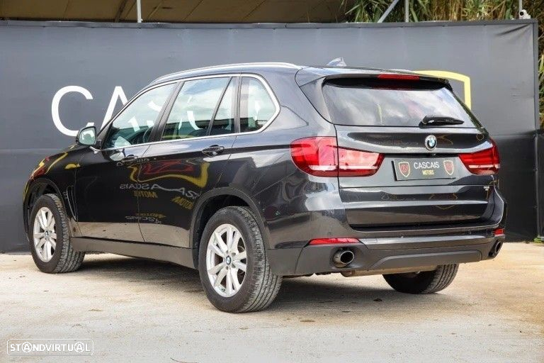 BMW X5 25 d sDrive Comfort 7L - 4