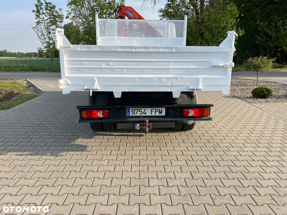 Nissan CABSTAR - 28